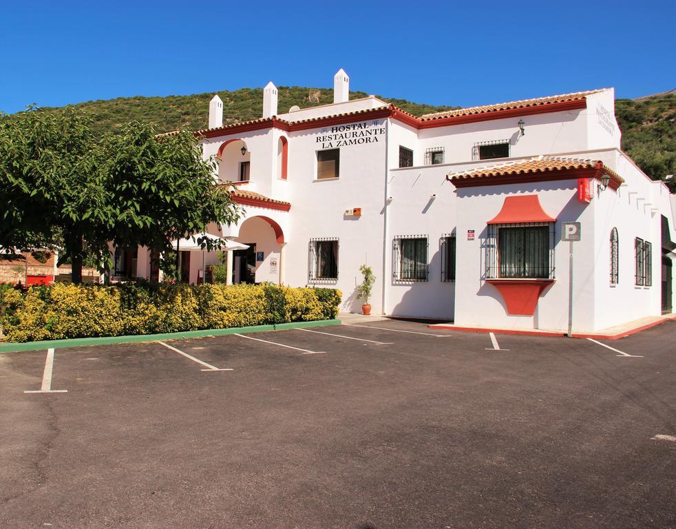 Hostal La Zamora Carcabuey ภายนอก รูปภาพ